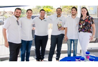 Instituto de Especialidades Veterinárias e parceiros realizam ações de conscientização e prevenção contra leishmaniose, em Adamantina (Foto: Fernando Sato/Coruja Comunicação).