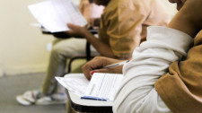 Cresce o número de presos inscritos no Encceja para certificação dos ensinos fundamental e médio