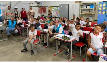 Equipes da Energisa vo a comrcio e escolas e alertam sobre riscos de acidentes com a rede eltrica