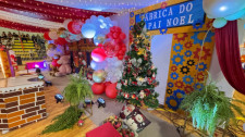 A fantástica fábrica do Papai Noel: musical encerra ano letivo da Escola Cristã de Ensino