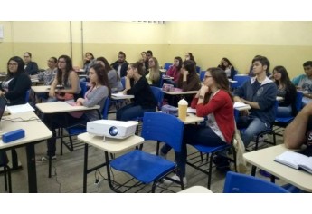 Aulas foram abertas na última semana, para turmas de cursinho preparatório para ENEM e vestibular, realizado pela FATEC Adamantina (Foto: Cedida/Fatec). ?