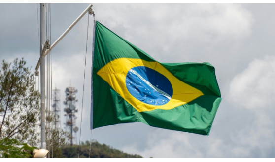 Nova lei torna obrigatório o Hino Nacional semanal em escolas do ensino fundamental e médio em SP