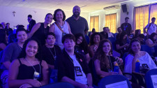 Alunos de publicidade da FAI marcam presença no FestUp Lins
