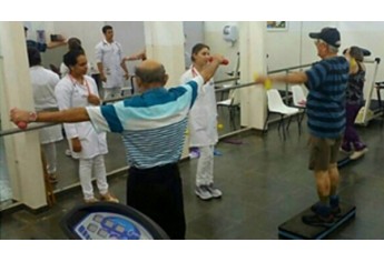 Fisioterapia prepara alunos para atendimento de pacientes cardíacos e com problemas respiratórios (Foto: Unifai).