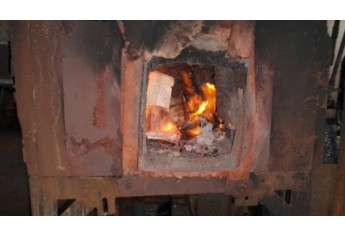 Polícia Civil de Osvaldo Cruz incinera mais de 14k de drogas (Foto: Cedida/Deinter 8).