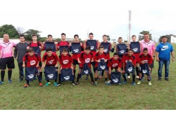 Equipes de Adamantina têm empenho de destaque no Campeonato Regional de Futebol de Campo (Foto: Cedida).