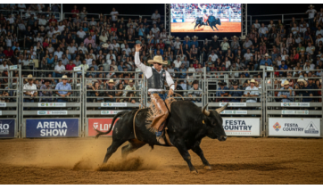 Município e organizadores indenizarão peão que teve perna amputada em rodeio