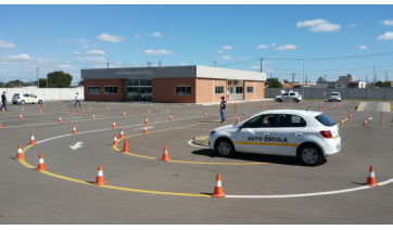 Entenda a proposta que retira exigência de autoescola para tirar CNH