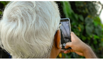 FAI promove minicurso de alfabetização digital e combate à desinformação para a terceira idade
