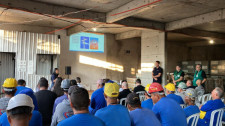 Energisa faz orientações de segurança para trabalhadores da construção civil 