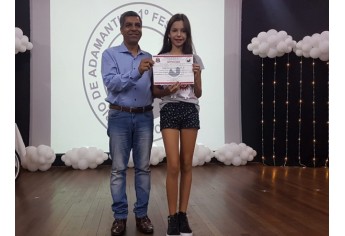 Festival e Concurso Literário teve encerramento com entrega de premiações no Anfiteatro da Biblioteca Municipal (Foto: Cedida).