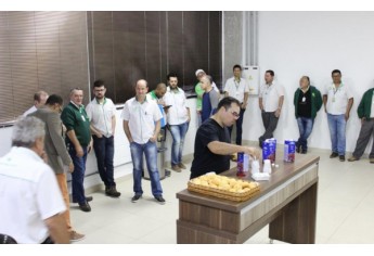 Cocipa reúne colaboradores e apresenta novo posicionamento que passa a adotar junto ao público consumidor regional (Foto: Cocipa).