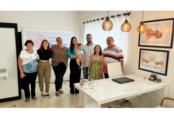 Inauguração do Centro Auditivo Gasparini (Foto: Siga Mais).