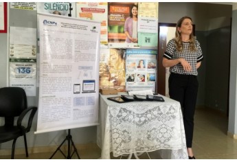 A Mestre em Saúde Pública Luciana Adas expõe sobre o projeto (Foto: Siga Mais).