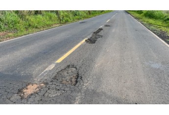 Vicinal do Salto Botelho: novo recape de R$ 21,7 milhões tem dezenas de pontos críticos e crateras