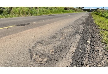 Vicinal do Salto Botelho: novo recape de R$ 21,7 milhões tem dezenas de pontos críticos e crateras