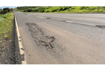 Vicinal do Salto Botelho: novo recape de R$ 21,7 milhões tem dezenas de pontos críticos e crateras