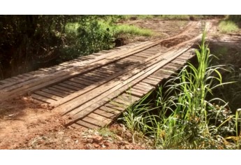 Prefeitura reconstrói sete pontes rurais nos primeiros meses do ano. (Foto: Assessoria de Imprensa)