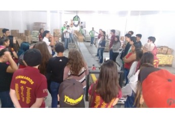Alunos da Etec Amim Jundi de Osvaldo Cruz realizam visita técnica à Cocipa, em Inúbia Paulista (Foto: Da Assessoria).