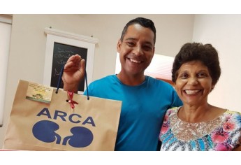 ARCA mobiliza parceiros e consegue viabilizar cestas especiais de fim de ano para seus 91 pacientes assistidos (Foto: Cedida/Arca).