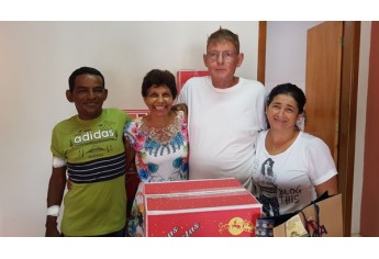 ARCA mobiliza parceiros e consegue viabilizar cestas especiais de fim de ano para seus 91 pacientes assistidos (Foto: Cedida/Arca).
