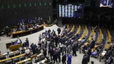 Câmara pode votar urgência em projeto de lei para aumentar número de deputados federais