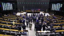Câmara aprova projeto que amplia número de deputados federais de 513 para 531
