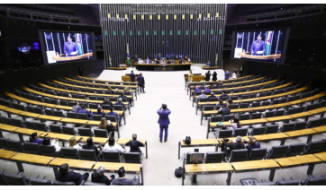 Senado aprova aumento do número de deputados federais de 513 para 531