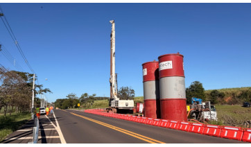 Obras na SP-294 exigem atenção redobrada entre Parapuã e Flórida Paulista