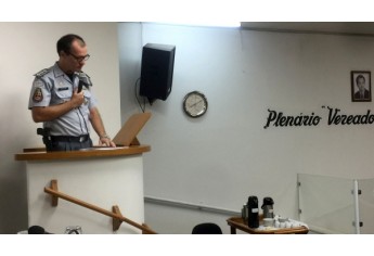 Abertura da Semana de Cidadania e Segurança, pelo CONSEG, na Câmara Municipal (Foto: Ana Carolina Martins).
