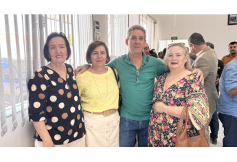 Encontro reuniu policiais civis aposentados em Adamantina (Imagens: Siga Mais).