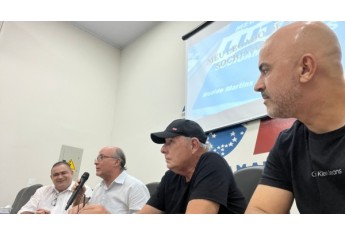 Noite de lançamento (Foto: Siga Mais).