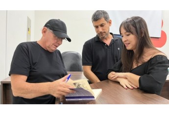 Noite de lançamento (Foto: Siga Mais).