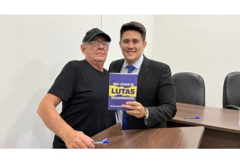 Noite de lançamento (Foto: Siga Mais).