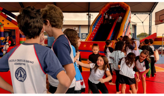 Escola Cristã de Ensino celebra o Dia das Crianças com manhã de lazer e diversão