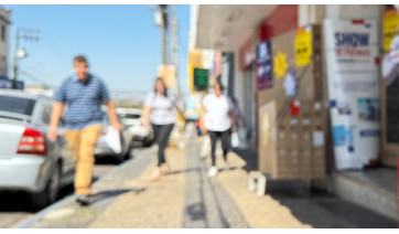 Comercio no centro de Adamantina (Siga Mais).