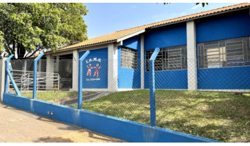 Receita Federal em Presidente Prudente destina mercadorias e veículo para Instituto de Adamantina