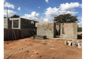 Obras no Parque Itamarati foram iniciadas em março: 45 casas estão sendo construídas (Foto: Siga Mais).