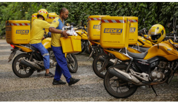 Correios aprovam demissão voluntária e fechamento de agências
