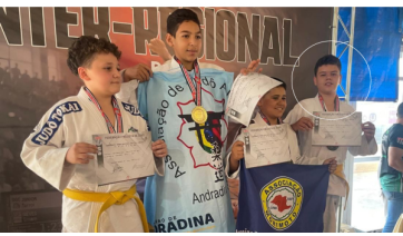 Judoca de Adamantina conquista bronze e garante vaga na final do Paulista Sub-13