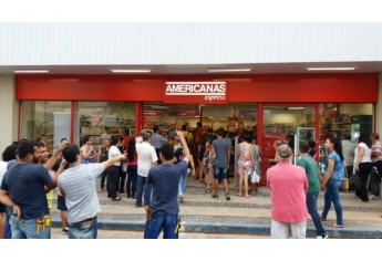 Americanas Express é inaugurada nesta quinta-feira, no centro de Adamantina (Foto: Daniel Fabri/Cedida).