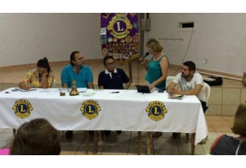 Lions Clube de Adamantina realizou festiva em homenagem as mulheres (Foto: Assessoria de Imprensa).