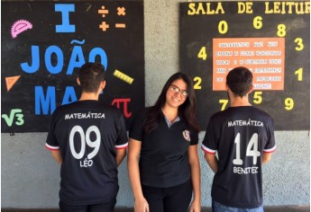 A escola pôde contar com o apoio dos professores, alunos gremistas e ainda com o trabalho voluntário dos alunos Leonardo Maion, Daniele Ferreira e Vitor Benitez, do 5º Termo do curso de Matemática da UniFAI (Foto: Acervo Pessoal).