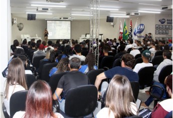 A Mostra de Profissões 2017 da UniFAI, realizada de 16 a 19 de outubro, registrou mais de 5,3 mil participantes. (Foto: