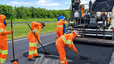 Eixo SP inicia recuperação do pavimento em 125 km da SP 294 na região