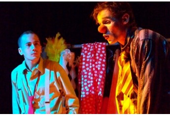 Cia Báquicos de Teatro.