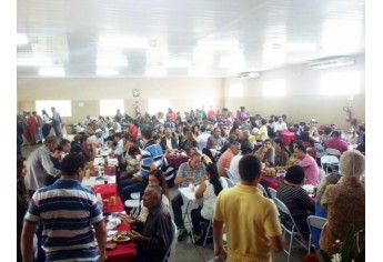Evento teve a presença da comunidade e visitantes que lotaram o centro comunitário (Foto: Cedida).