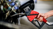 Petrobrás sobe preços da gasolina e diesel para as distribuidoras a partir desta quarta-feira (12)