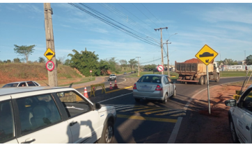 Alerta: novo redutor de velocidade é instalado na Vicinal Moyses Justino da Silva em Adamantina