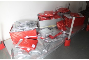 Serão 343 famílias e várias instituições contempladas com 1.286 brinquedos, 433 conjuntos infantis e 1.609 peças de roupas (Foto: Cedida/Jornal Diário do Oeste/Jéssica Nakadaira).